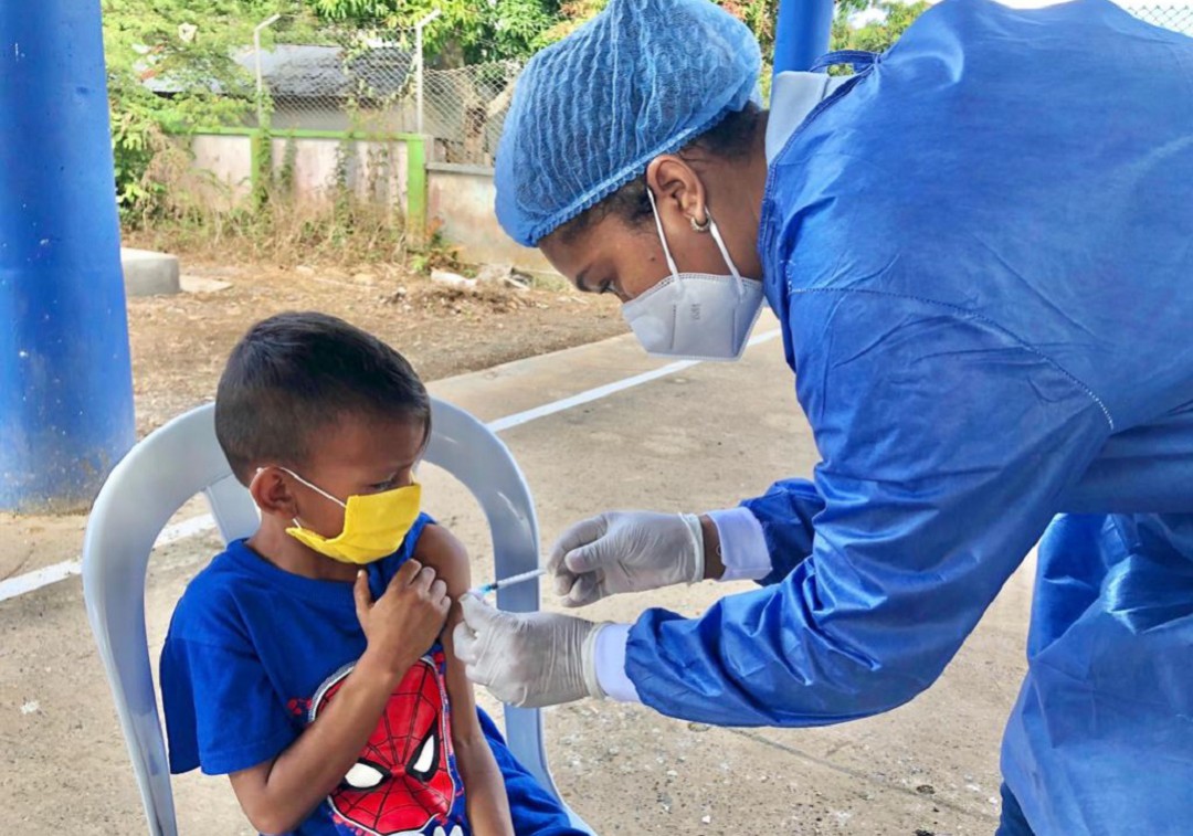Se reanuda la vacunación de menores de 3 a 11 años en Montería