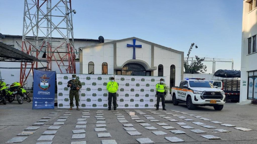 Armada y Policía incautan marihuana y cocaína en Sucre