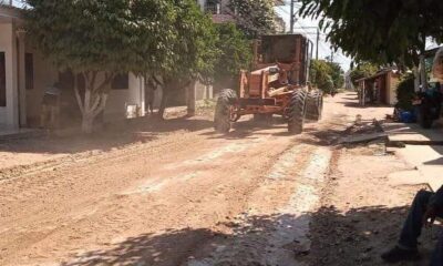 Continúan los trabajos de mantenimiento de las vías urbanas de Sahagún