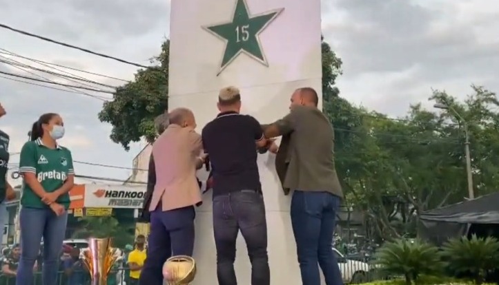 Deportivo Cali ya instaló su décima estrella