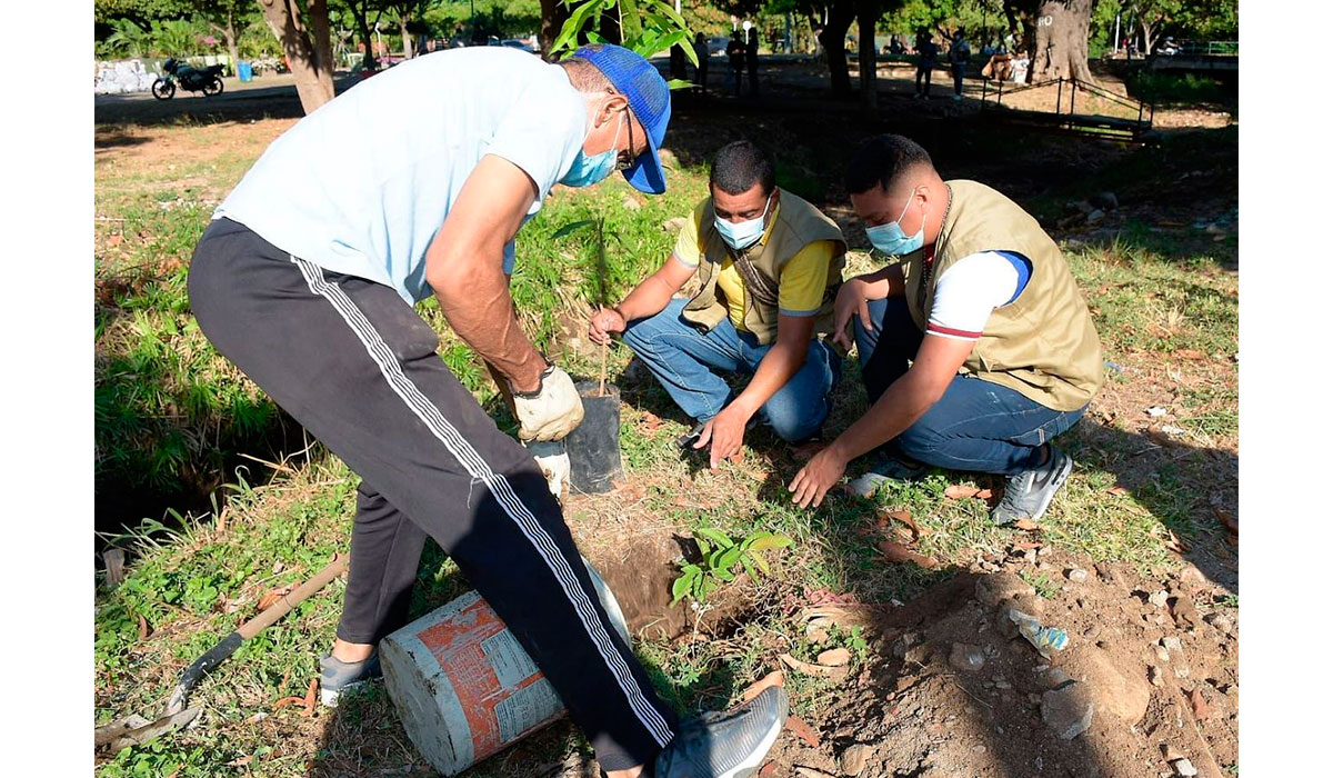 Intervienen la acequia Las Mercedes  por alto grado de contaminación