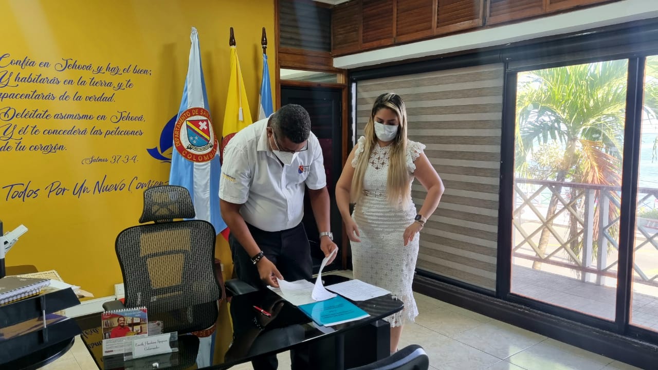 Posesionan a la nueva delegada de la Registraduría en San Andrés