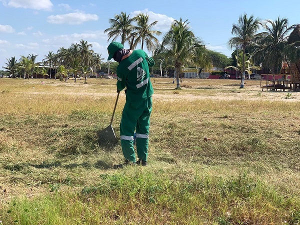 Realizaron jornada de limpieza y embellecimiento en Riohacha