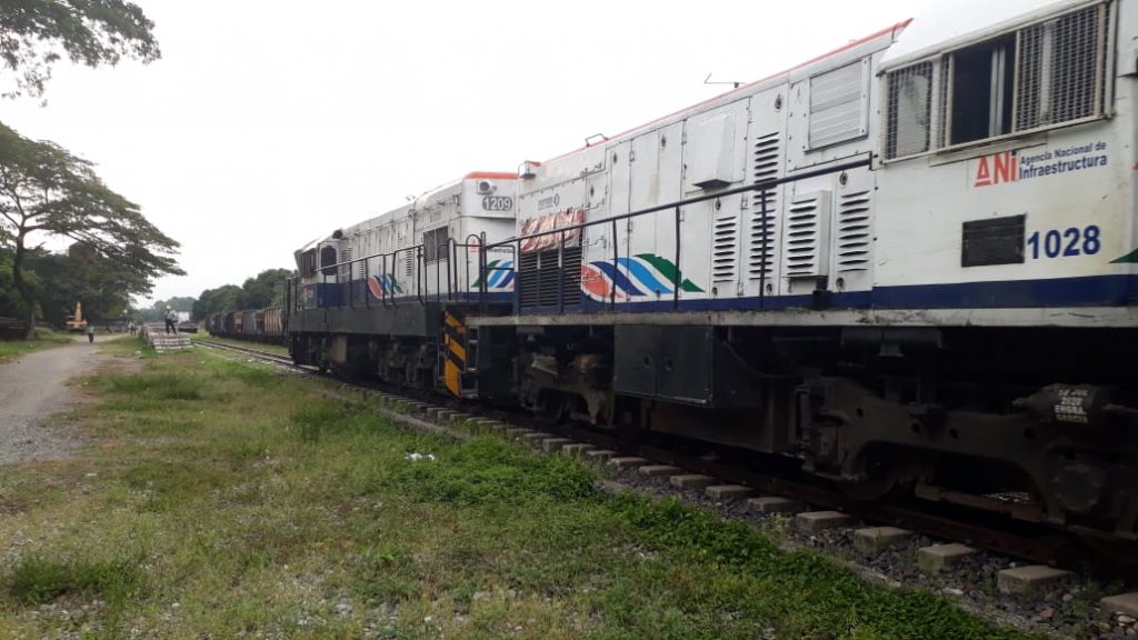 Se reactiva el tren de carga comercial que conecta a Santa Marta con Caldas