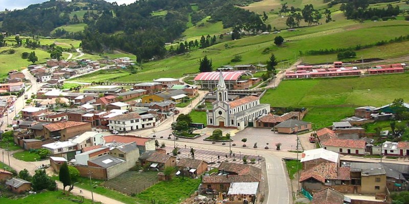 TAUSA CUNDINAMARCA REACTIVA SUS TRADICIONALES FERIAS Y FIESTAS EN EL PUENTE DE REYES