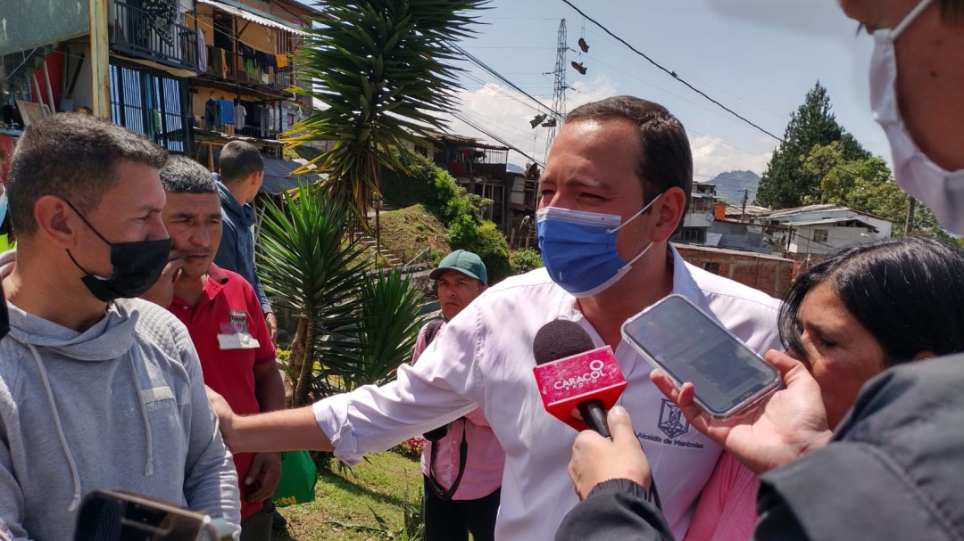 Alcalde anunció entrega de subsidios a los damnificados del Campamento