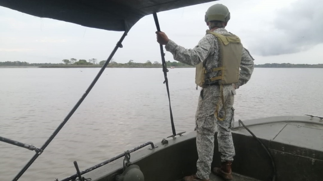 Armada continúa búsqueda de desaparecidos en el río Magdalena