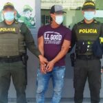 Capturadas seis personas en la calle violando la detención domiciliaria