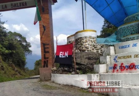Con banderas y un vehículo incinerado transcurrió en Casanare primera jornada de paro armado anunciado por el ELN