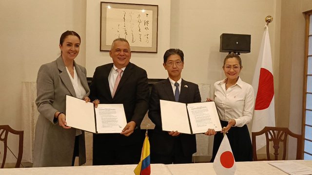 Embajada de Japón entregó $260 millones para obtención de equipos médicos de Red Salud
