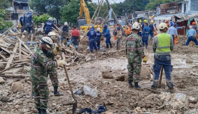 Gobernación recaudará ayudas para afectados por el derrumbe en Pereira