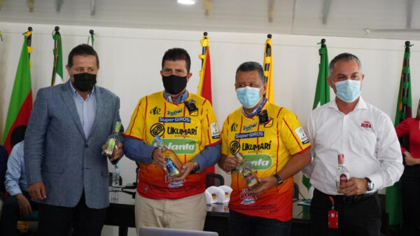 Gobernador Víctor Manuel Tamayo selló un gran ‘golazo’ a favor del Deportivo Pereira