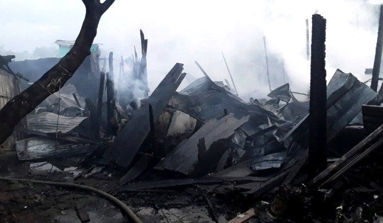 Incendio deja sin techo a 7 familias en Cali