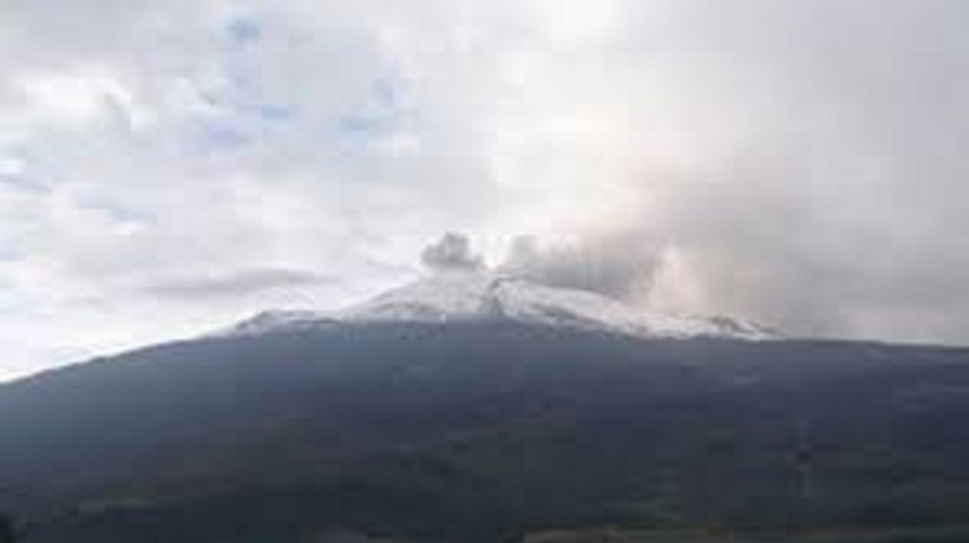Lluvias afectan rutas de evacuación del volcán Nevado del Ruíz en el Tolima