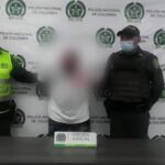 Ocho capturados y 56 paquetes de marihuana incautados