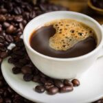 Por qué una práctica tan común como tomar café se ha encarecido