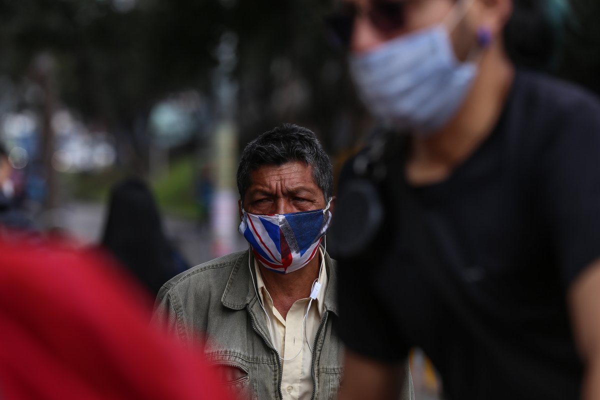 Sigue bajando mortalidad por COVID en Colombia