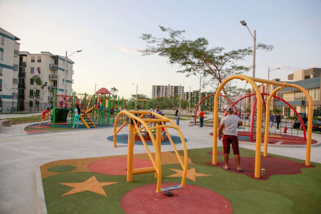 Alcaldesa entrega el ‘Parque La Felicidad’ en Santa Cruz de Curinca