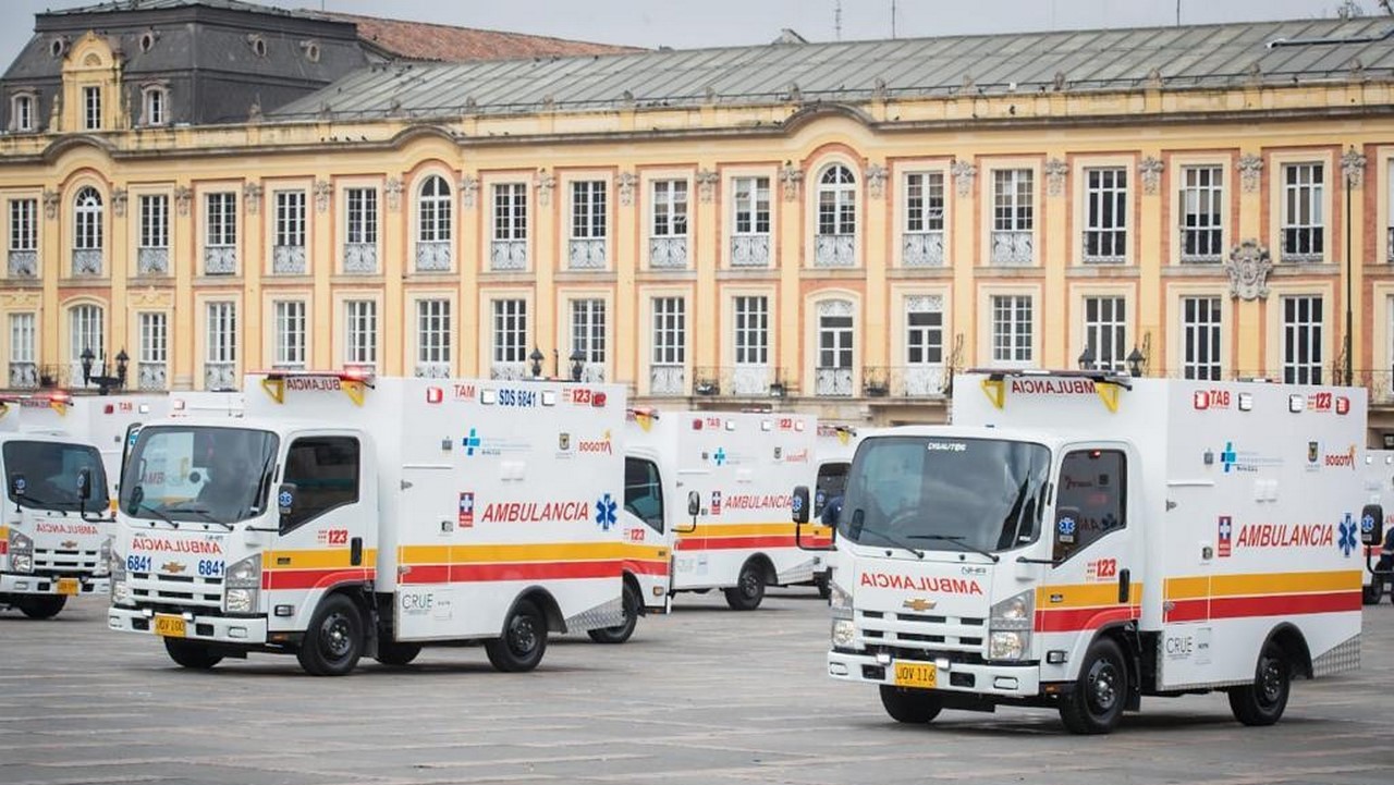 Bogotá adquirió 151 nuevas ambulancias para mejorar y fortalecer la atención