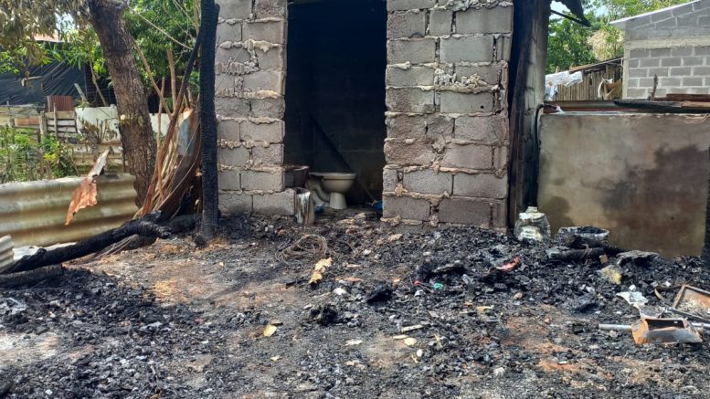 Incendio arrasó con una casa en Lorica