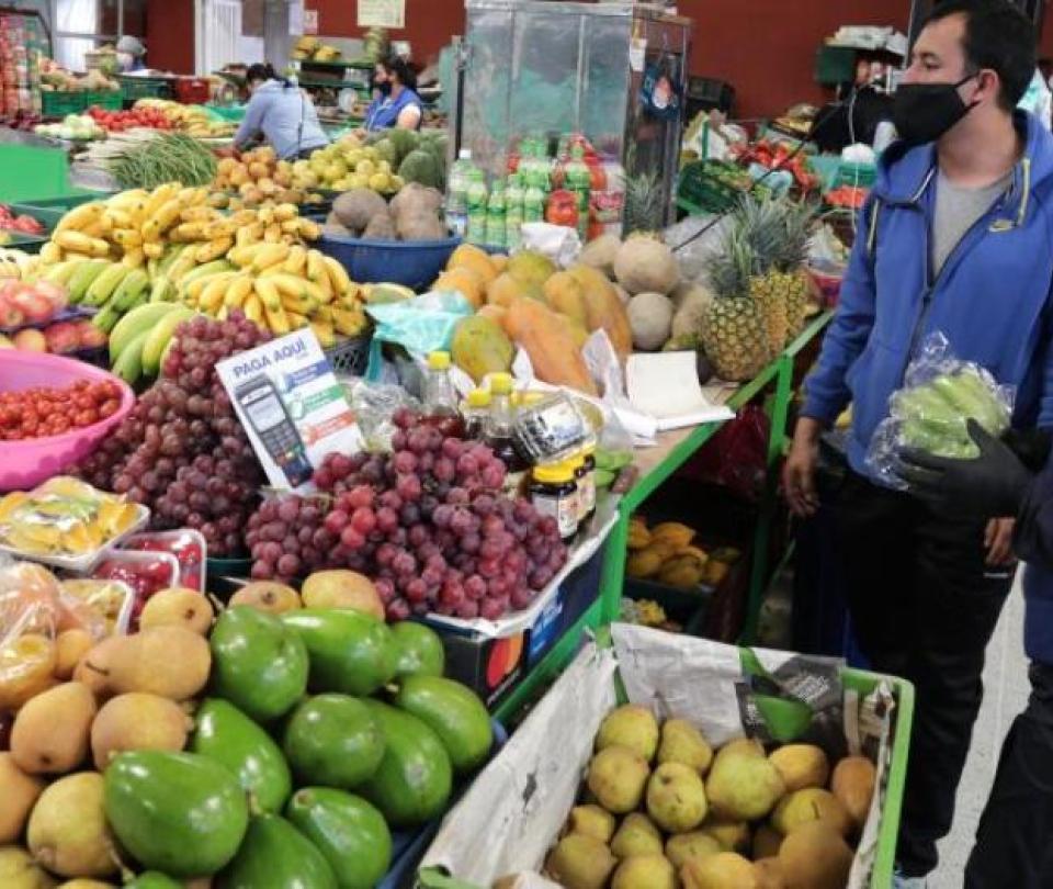 Inflación anual en Colombia se ubicó por encima del 8%