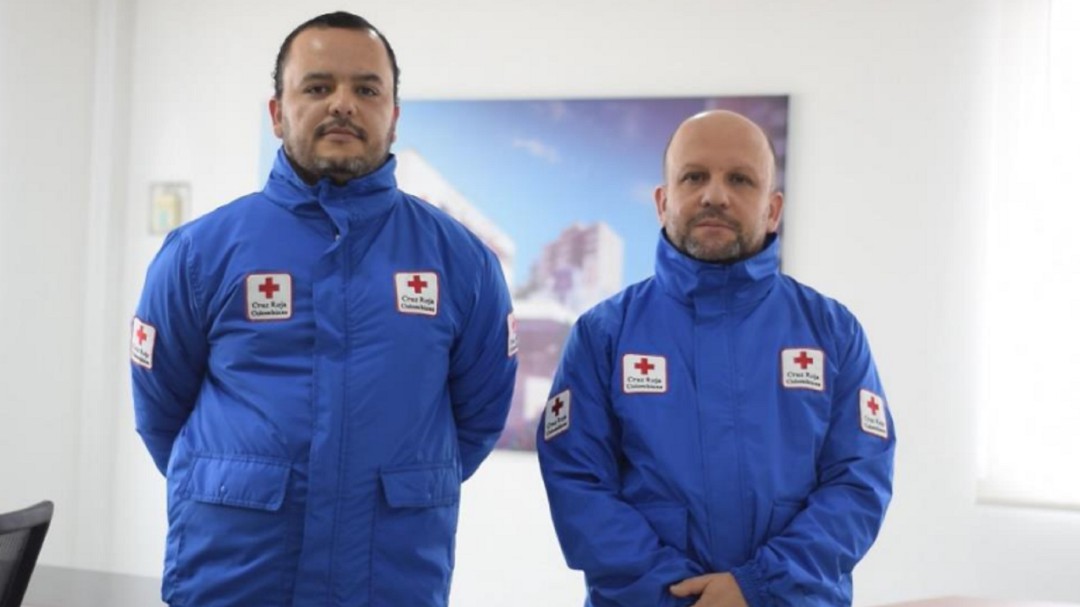 Integrantes de la Cruz Roja Caldas apoyan emergencia humanitaria en Ucrania