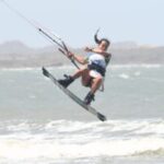 Maratónica jornada en el segundo día del Mundial de Kitesurf