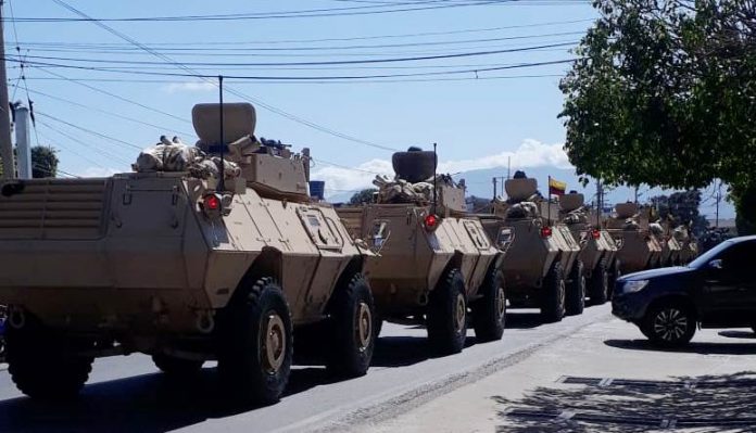En el sur de La Guajira despliegan artillería pesada para vigilar las elecciones este domingo 13 de marzo.
