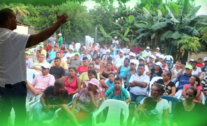 Roberto Bonilla toma fuerza como candidato a la curul de paz Nº 12