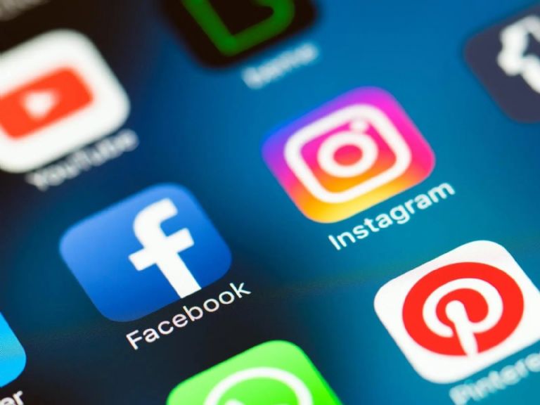 Tribunal de Rusia prohibió el uso de Facebook e Instagram