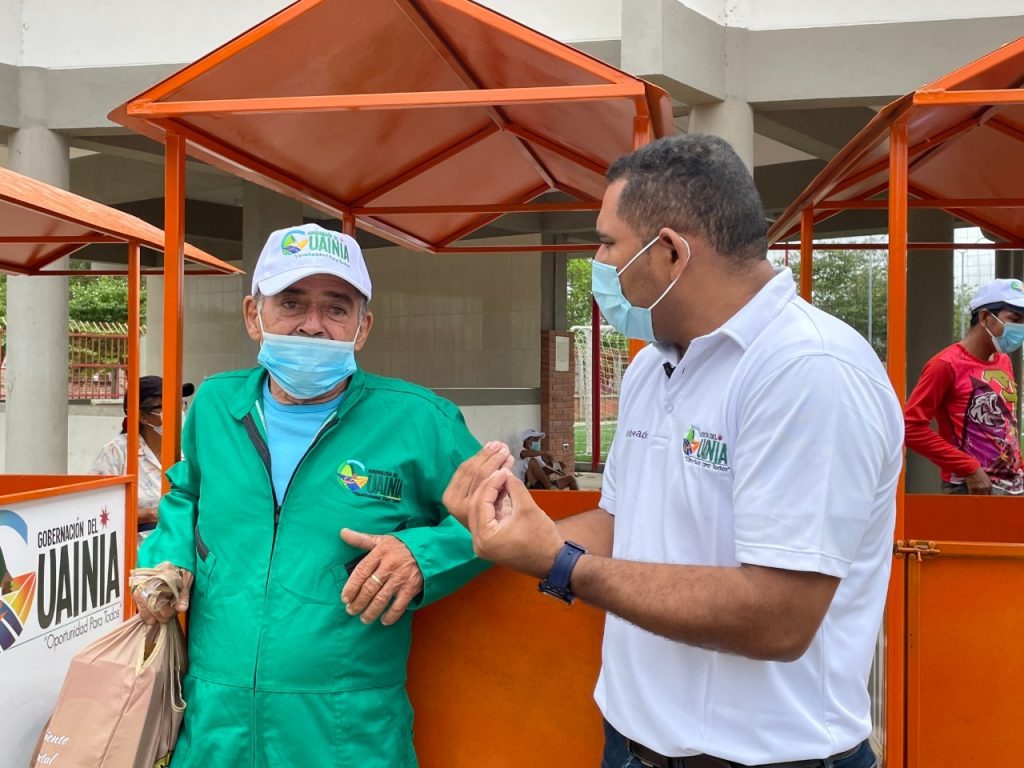 Triciclos para vendedores informales y recuperadores ambientales en Inírida