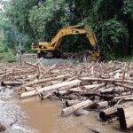 Alcalde municipal de Riosucio – Chocó, muestra avances en los trabajos de destronque de las cuencas de los Ríos: Trubandó, Chintadó y Quiparadó.