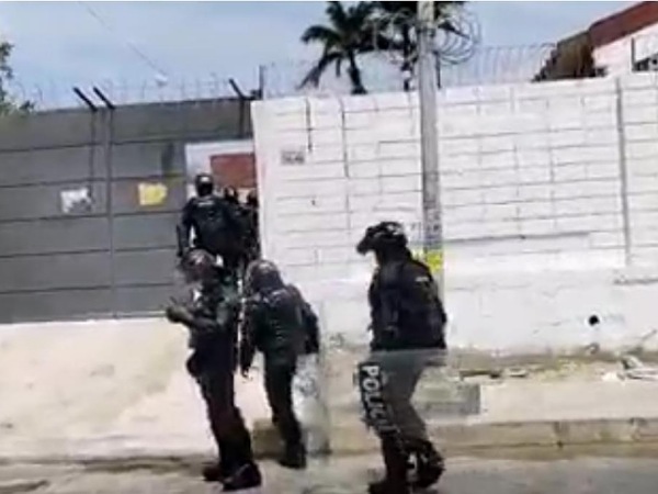 Amotinamiento en el Centro de Detención Transitorio del barrio Las Estrellas de Barranquilla
