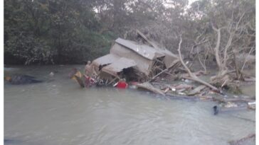 Derrumbe en Moniquirá causa afectaciones en vehículos y viviendas