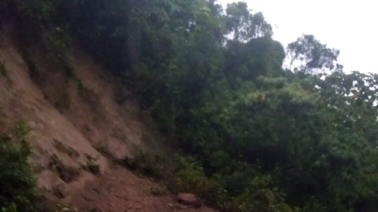 Deslizamientos siguen dejando incomunicados varios municipios del Tolima