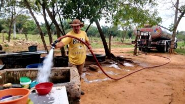 Distribución de agua potable en Hato Corozal