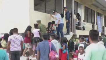 Entregan 6 toneladas de ayudas a comunidades del Litoral de San Juan en Chocó | Colombia | NoticiasCaracol