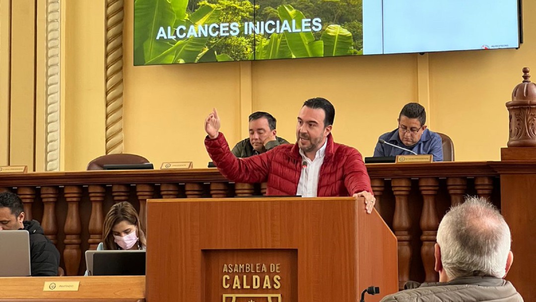 Gerente de Autopistas del Café presenta informe a la Asamblea de Caldas