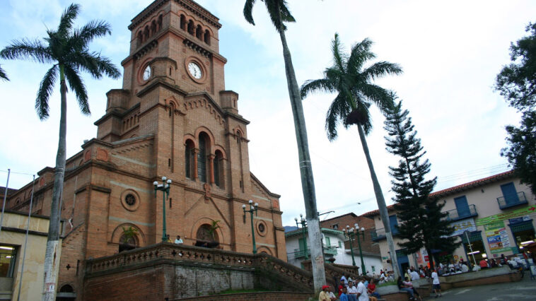 Girardota se prepara para la visita de feligreses durante la Semana Santa