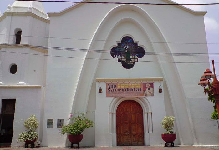 Parroquia Nuestra Señora del Rosario celebra la ‘Semanita Santa’