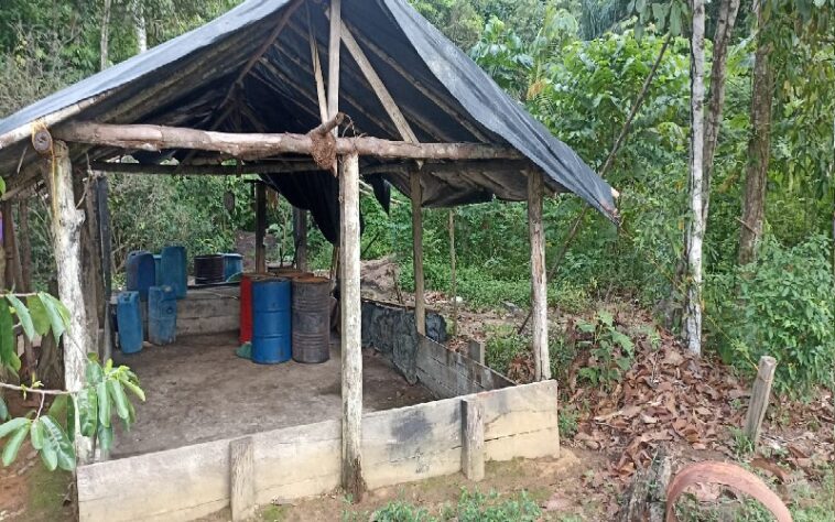 Ubicados y destruidos tres laboratorios para el procesamiento de pasta base de coca en el departamento del Chocó.