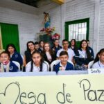 120 estudiantes del Seráfico de Manizales firmaron el Pacto por la Sana Convivencia