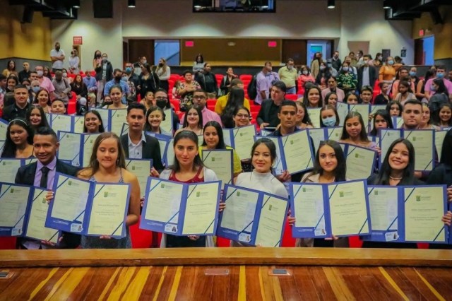 68 jóvenes se graduaron con la UCM en el proyecto Universidad en el Campo