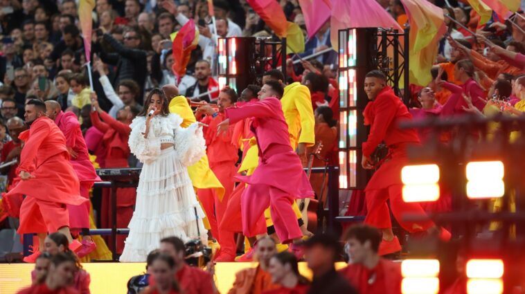 Así fue el show de la final de la Champions League con Camila Cabello