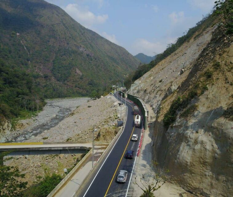 Atribuyen al Invías rezago en infraestructura