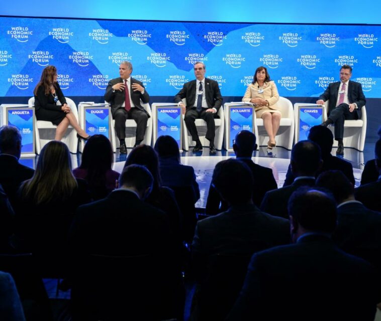 Colombia hace ‘lobby’ en Davos para atraer más inversión extranjera