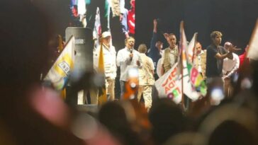 Con una multitud reunida y visita a la casa de Quintero, Petro cerró campaña en Medellín