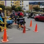 Después de quejas, denuncias y hasta accidentes; por fin pusieron la tapa de la cámara de telefonía en Bachue, Pasto