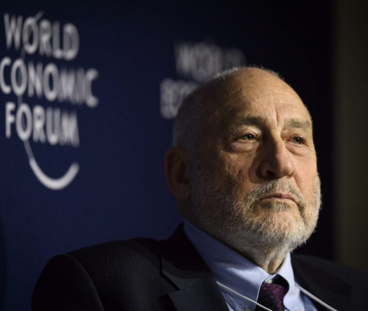 El nobel de economía Joseph Stiglitz pide prohibir las criptomonedas