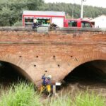 En Pasto volvieron a encontrar otro cuerpo sin vida, estaba en el río y bomberos los rescataron